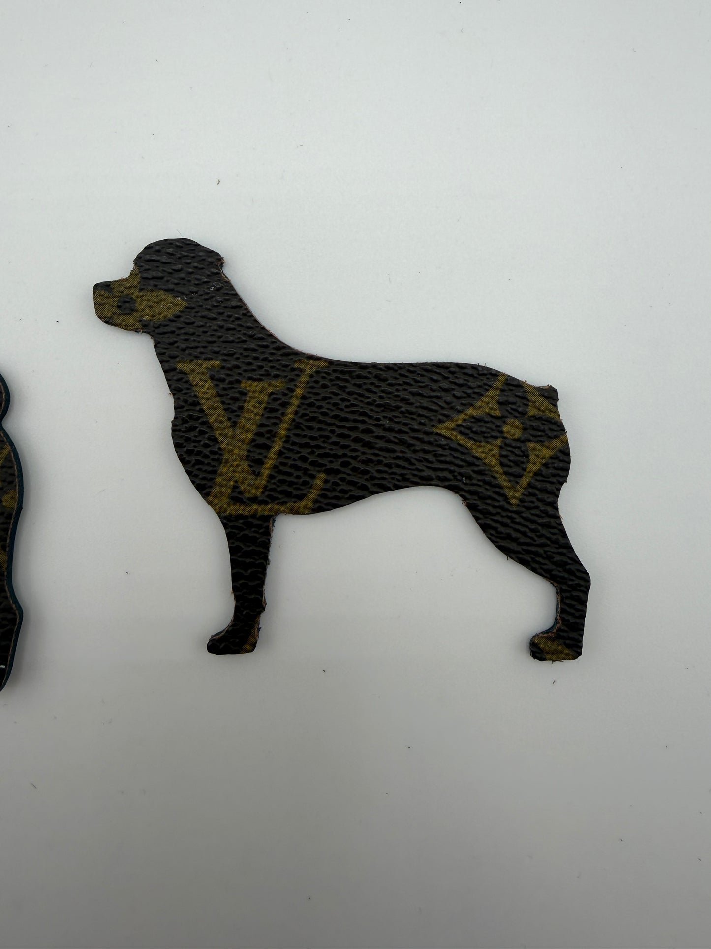 Rottweiler with name(write in notes)