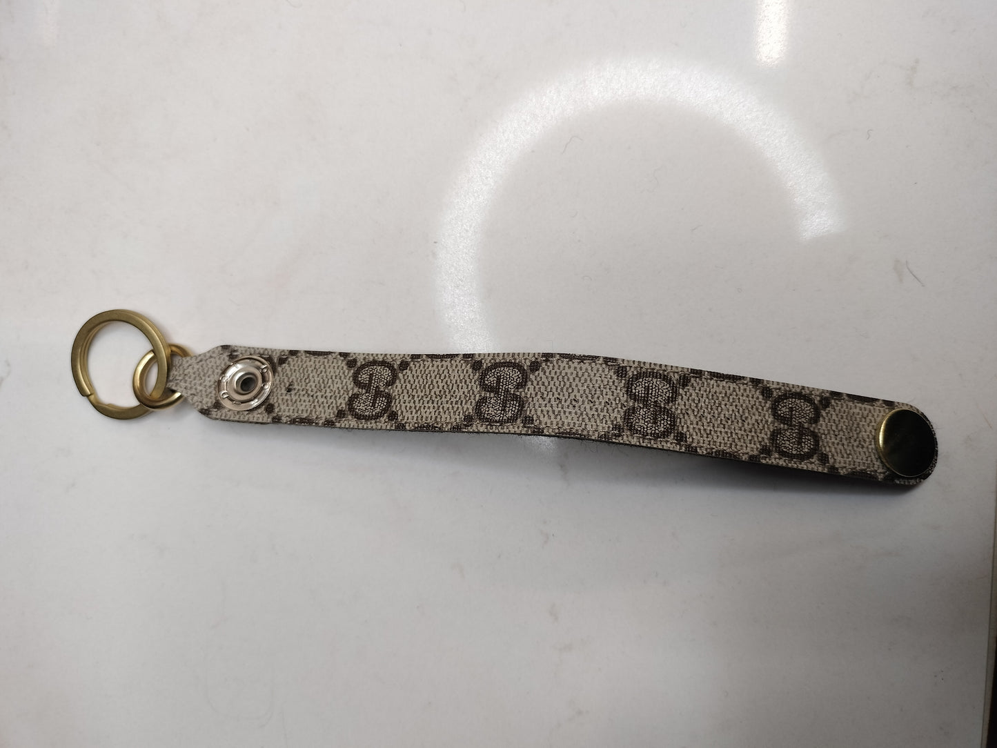 Upcycled Original Strap Gucci Key chain COLOR POP – Anagails